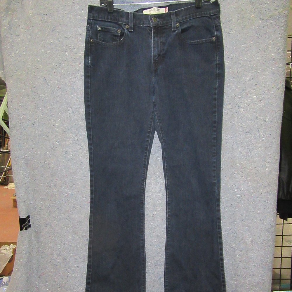 Dark Wash Levi Jeans